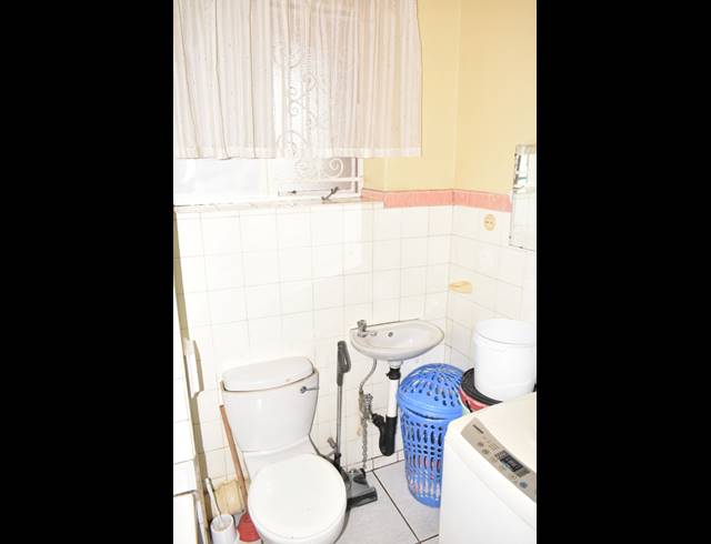 4 BEDROOM APARTMENT FOR SALE IN SUNNYSIDE